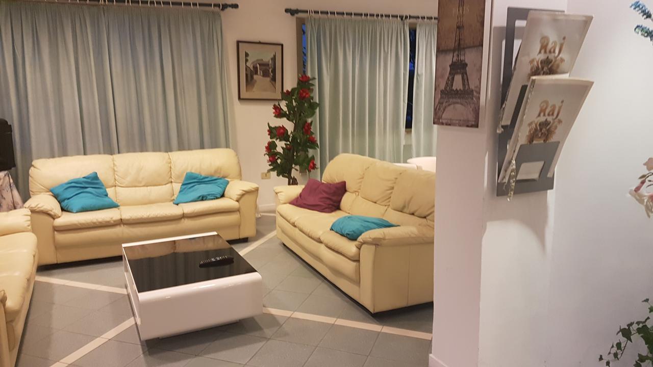 Hotel Fucsia Riccione Kültér fotó